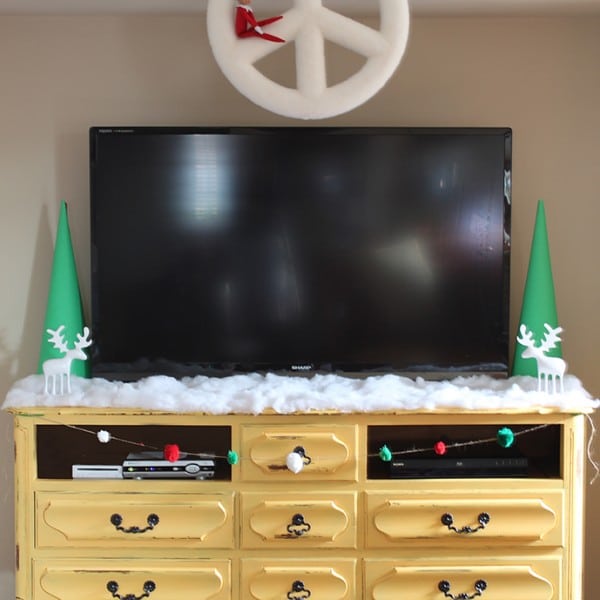 christmas-media-center-2