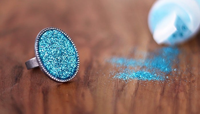 DIY Glitter Ring