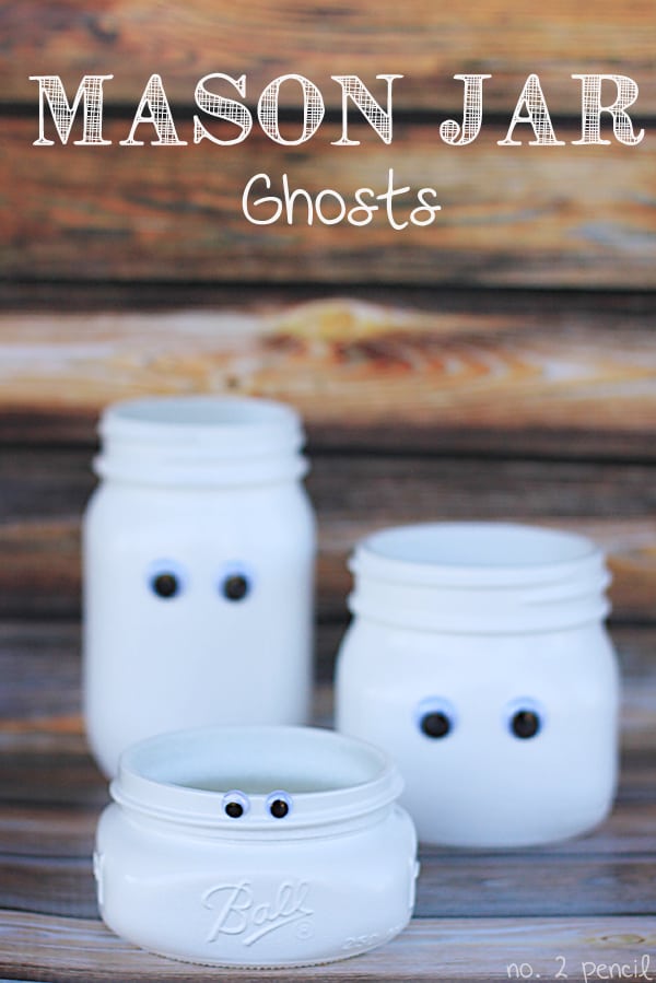 Halloween Mason Jar Ghosts