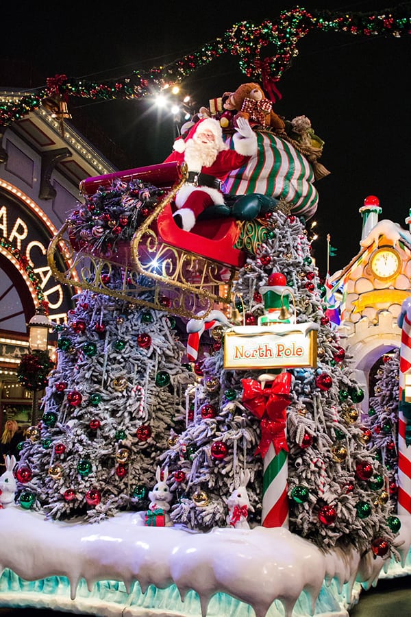 Disneyland at Christmas Tips and Tricks