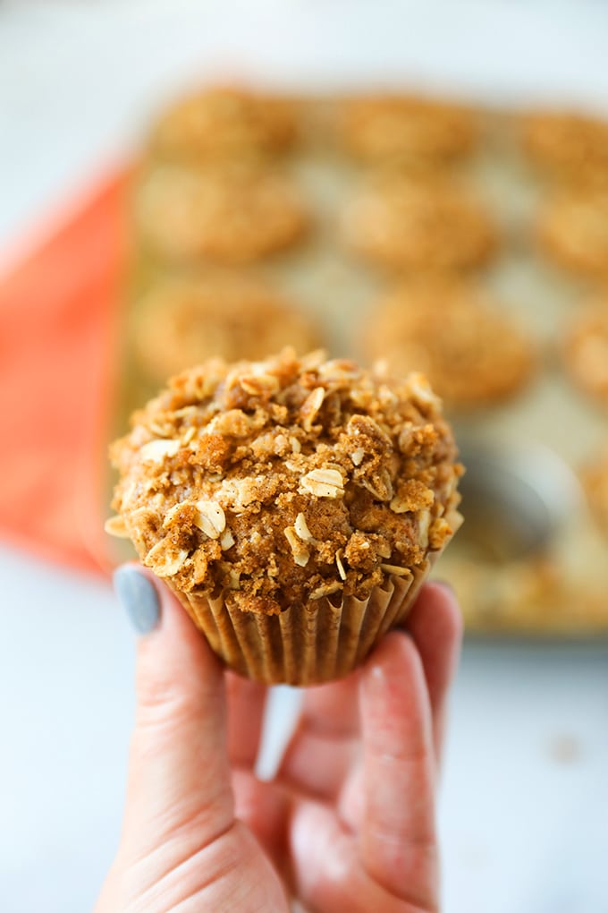 These Pumpkin Apple Muffins are so moist and delicious! Pumpkin muffins packed with fresh Granny Smith apples, pumpkin pie spice and sprinkled with homemade streusel topping. 