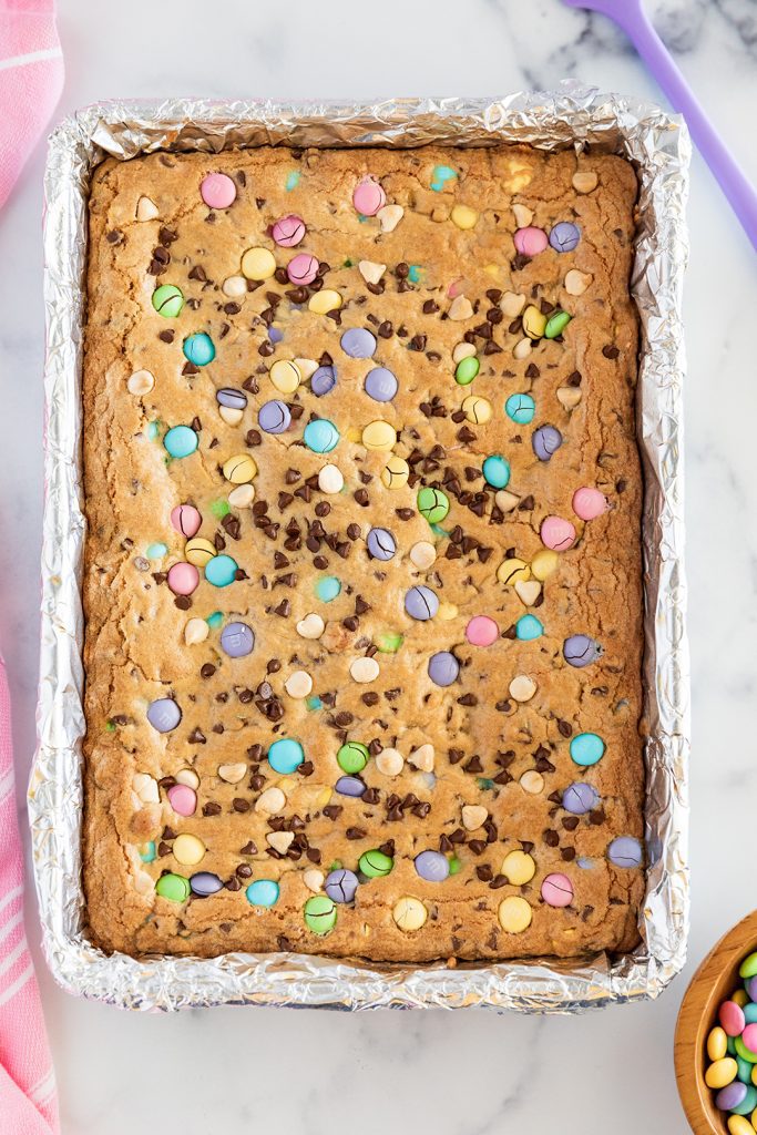 Easter M&M'S Cookie Bars